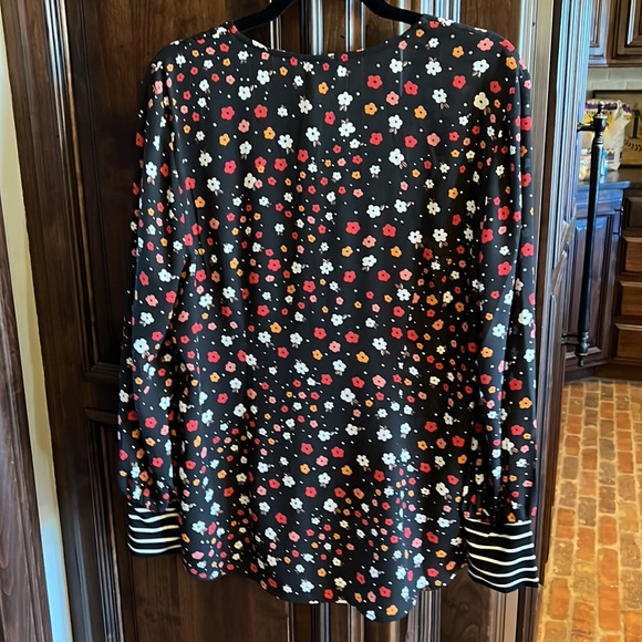 Cabi Cheerful Blouse - Picture 3 of 3